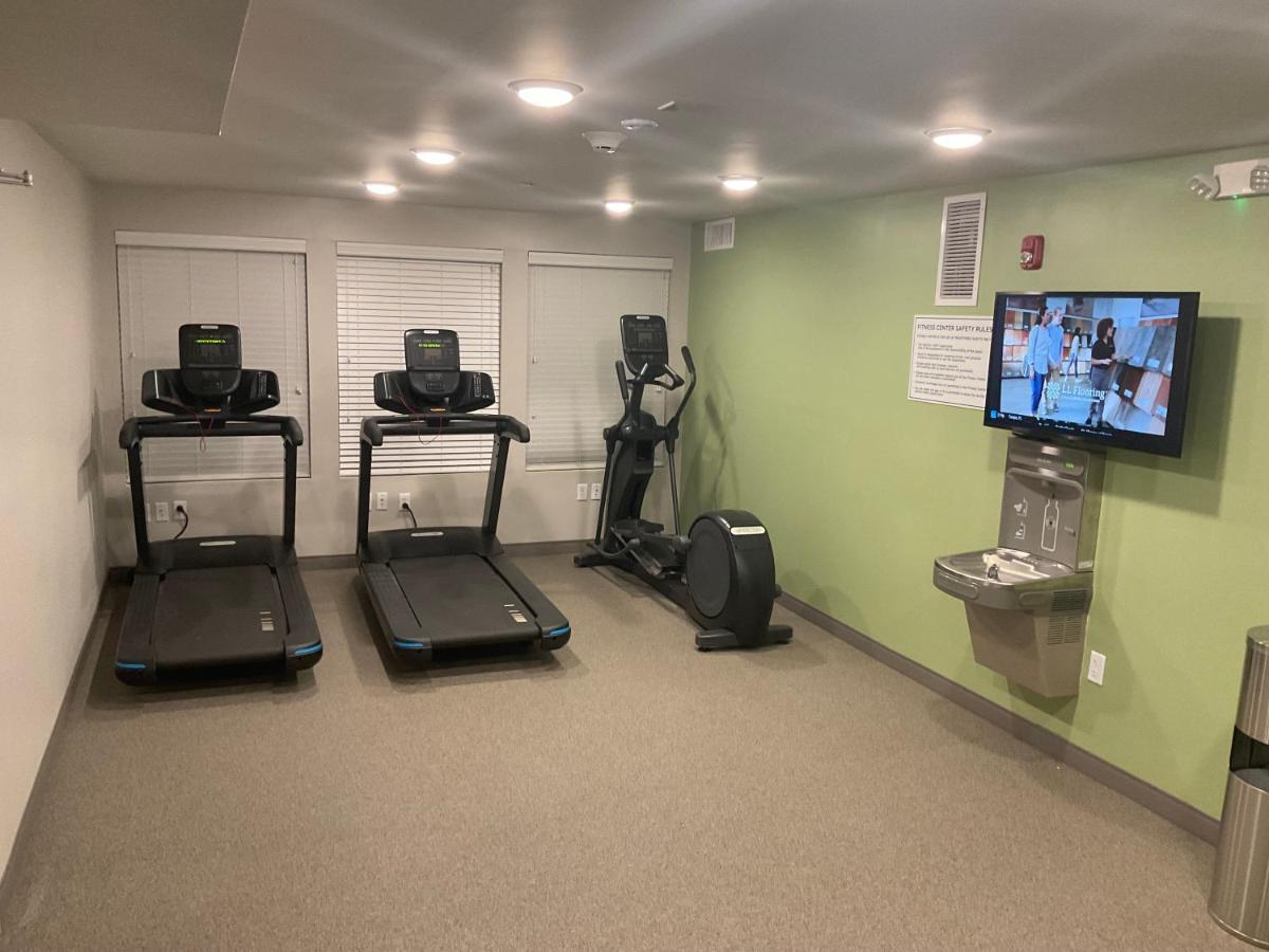 Woodspring Suites Detroit Sterling Heights Eksteriør billede