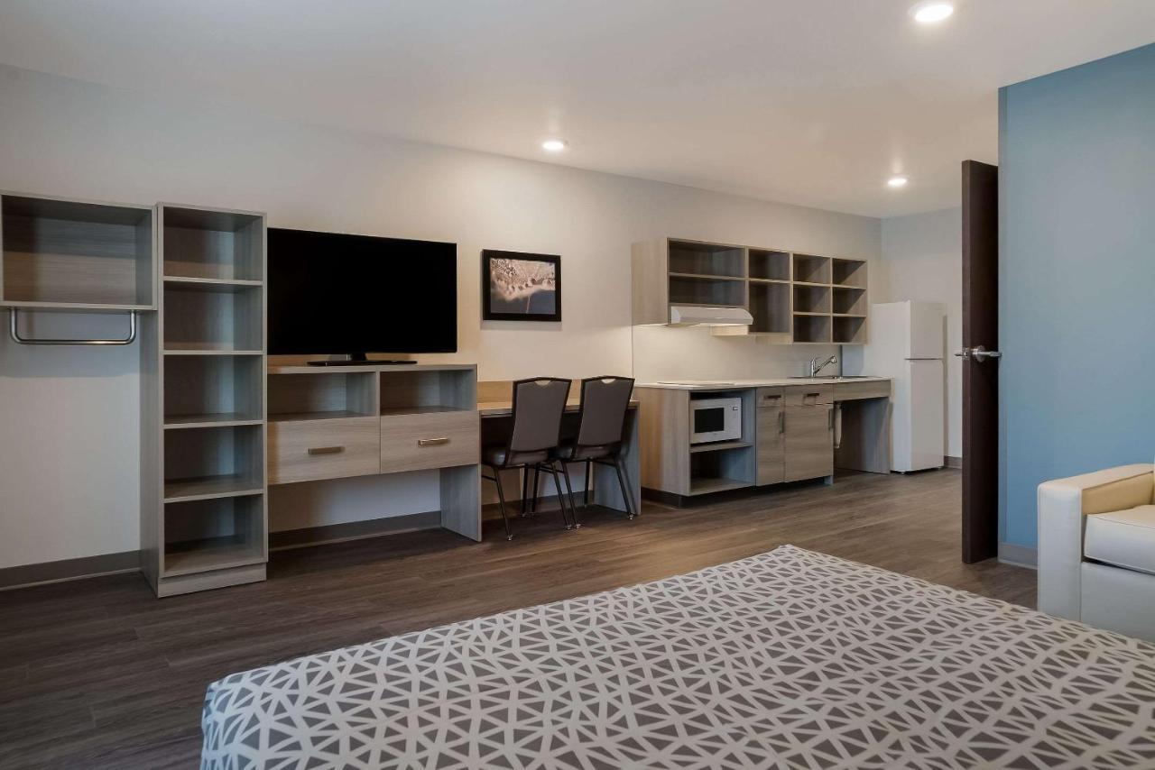 Woodspring Suites Detroit Sterling Heights Eksteriør billede