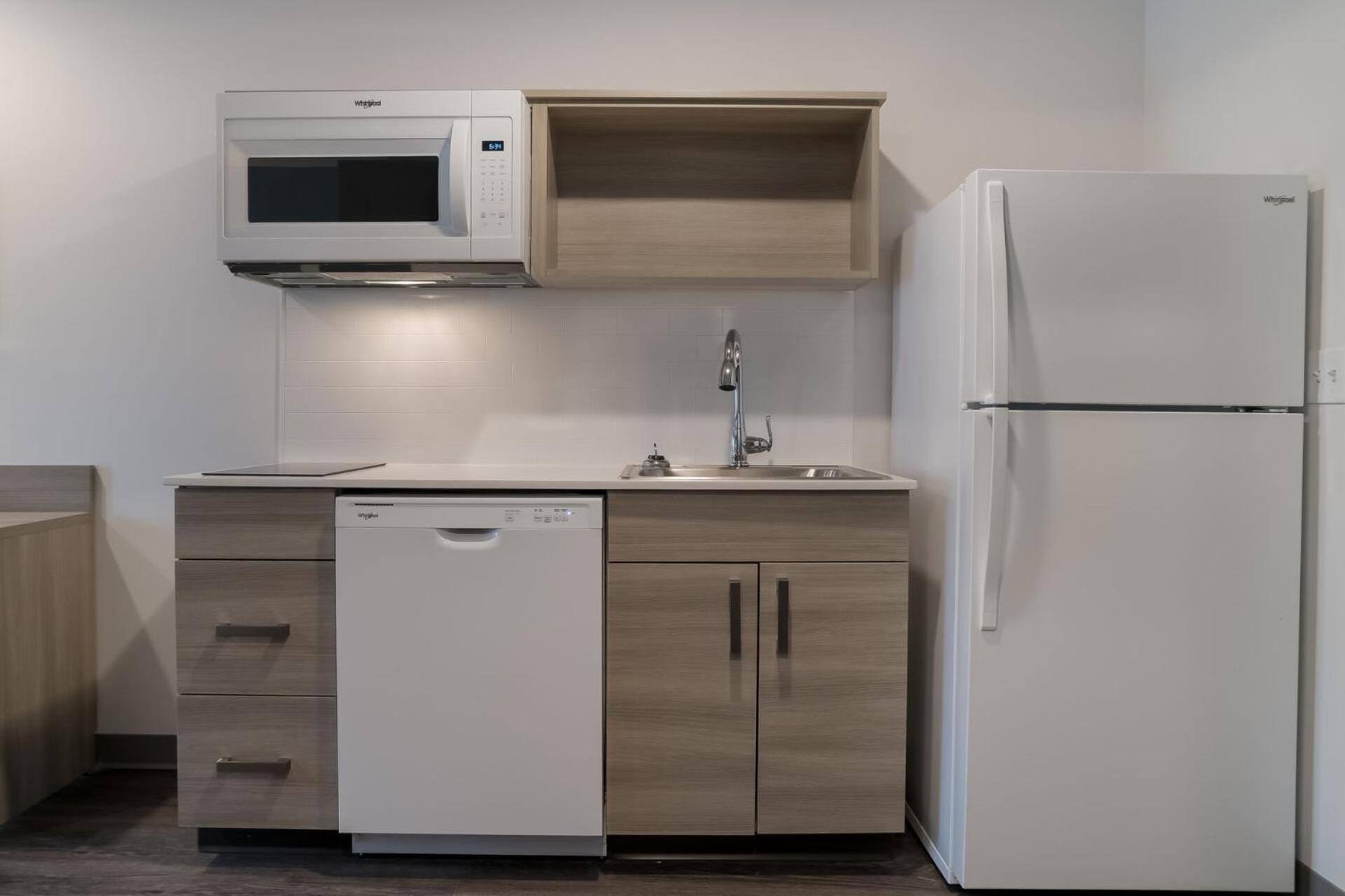 Woodspring Suites Detroit Sterling Heights Eksteriør billede